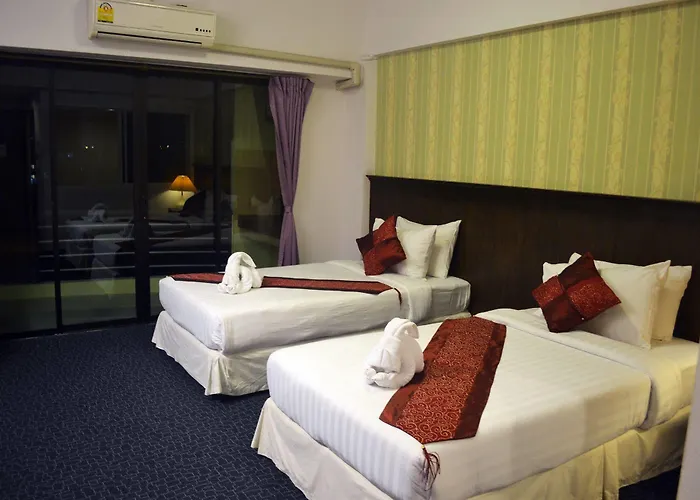 Siam Place Airport 3*